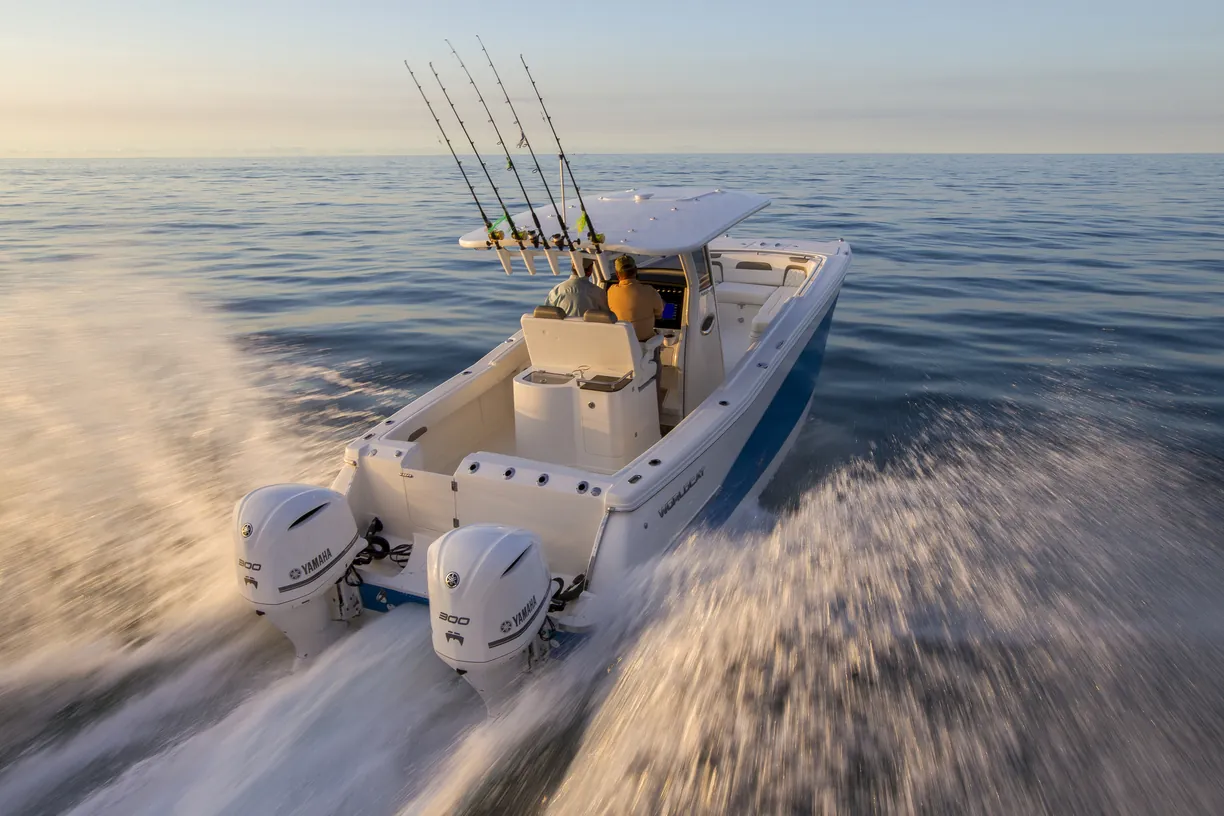 World Cat 280CC-X running